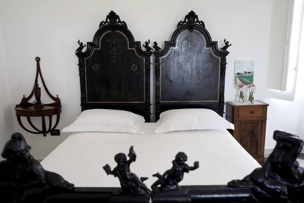 Tenuta il Carrubo- Historic House in Bisceglie, Barletta-Andria-Trani