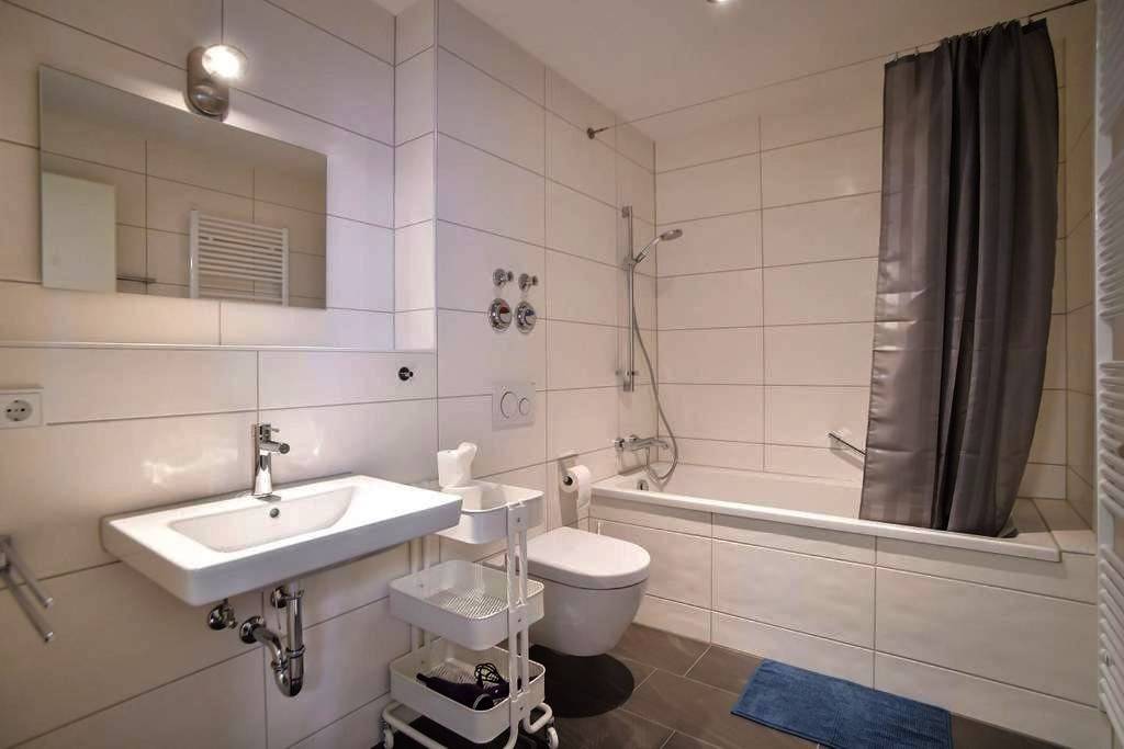 Cały apartament, Deluxe Ferienwohnung Apartment Stuttgart Centre/Milaneo in Stuttgart, Region Stuttgart