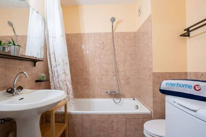 Gîte pour 4 personnes, avec piscine dans Office de Tourisme de Saint-Raphaël - 4