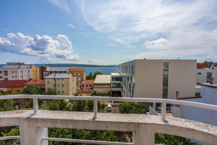Ferienwohnung für 2 Personen, mit Balkon in Crikvenica
