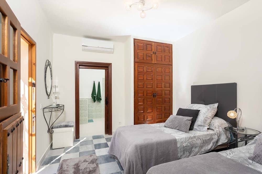 Huerta Belinda, ein Landgut, ideal für große Gruppen von Familien und Freunden in El Cuartón, Tarifa