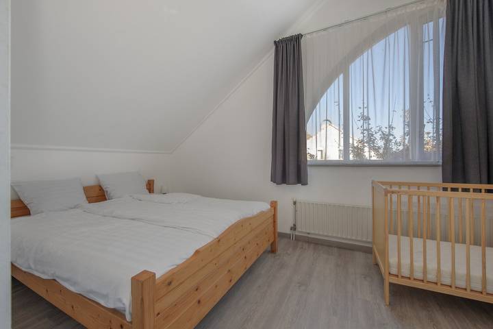 Zeebad — Zwal in Breskens, Zeeuwse Kust