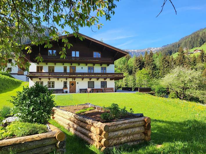 Hütte für 5 Personen, mit Balkon in Leogang