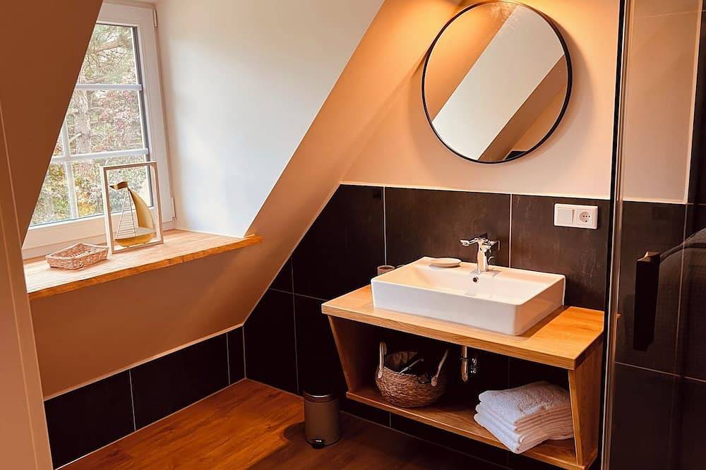 Ganze Wohnung, Ferienwohnung Reethaus M - Sommerhaus 54 in Grödersby bei Arnis. in Grödersby, Kappeln & Umgebung