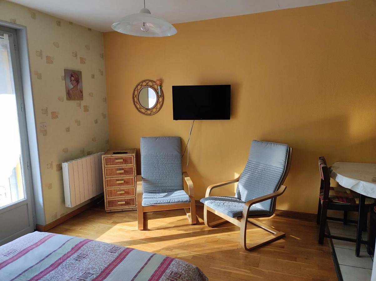 Appartement entier, Résidence L'Alexandra 2 étoiles in Bourbonne-les-Bains, Haute-Marne