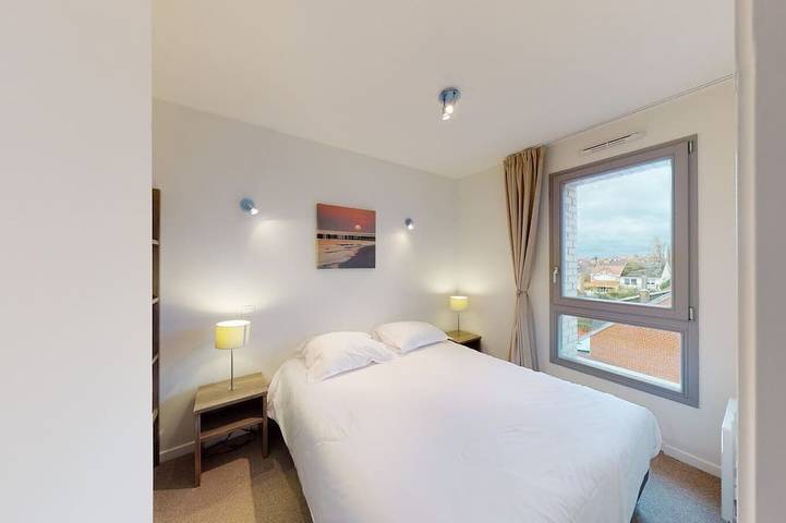 Suite for 4 people with one room with a double bed & one bunk bed in Bray-Dunes, Flanderns Dünenküste