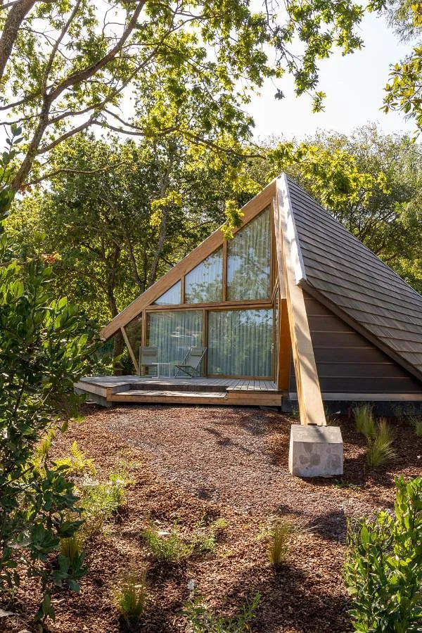 Camping pour 4 personnes, avec terrasse ainsi que vue et jardin, animaux acceptés - 1