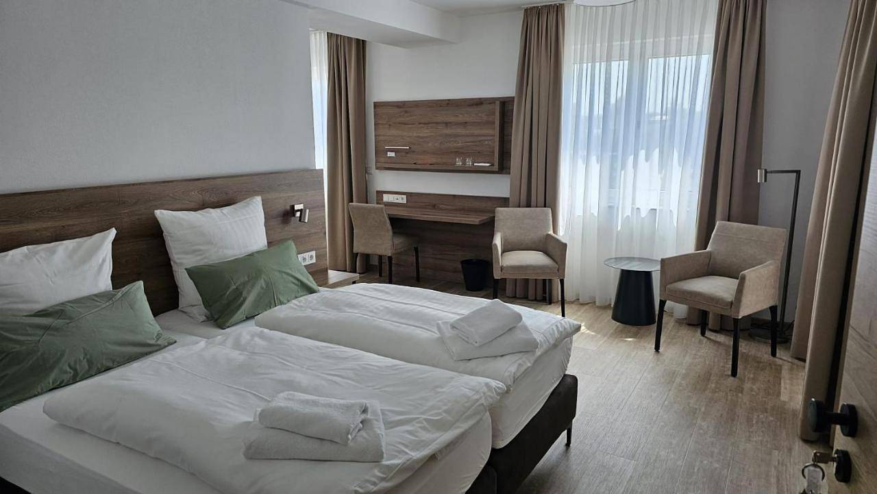 Deluxe Double Room in Neuhof, Rhön-Hessen