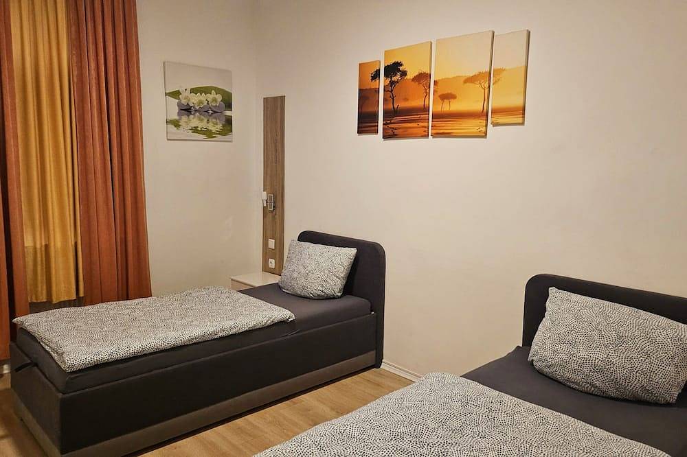 Ganze Wohnung, Gemütliches Apartment mit 2 Schlafzimmern gegenüber der Zeche Zollverein in Stadtbezirk VI, Essen