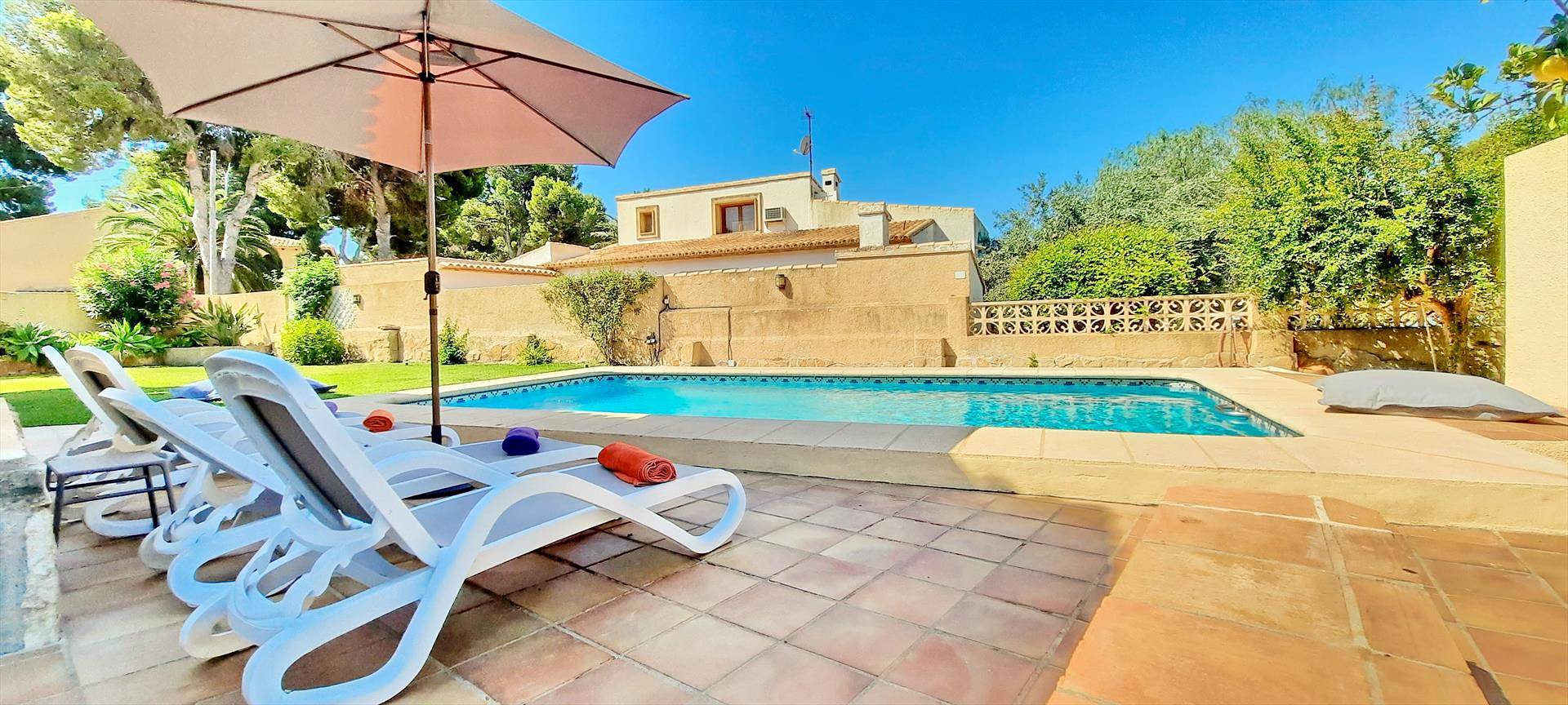 Villa Haleakala by Solidays in Club Moraira, Teulada (Spanien)
