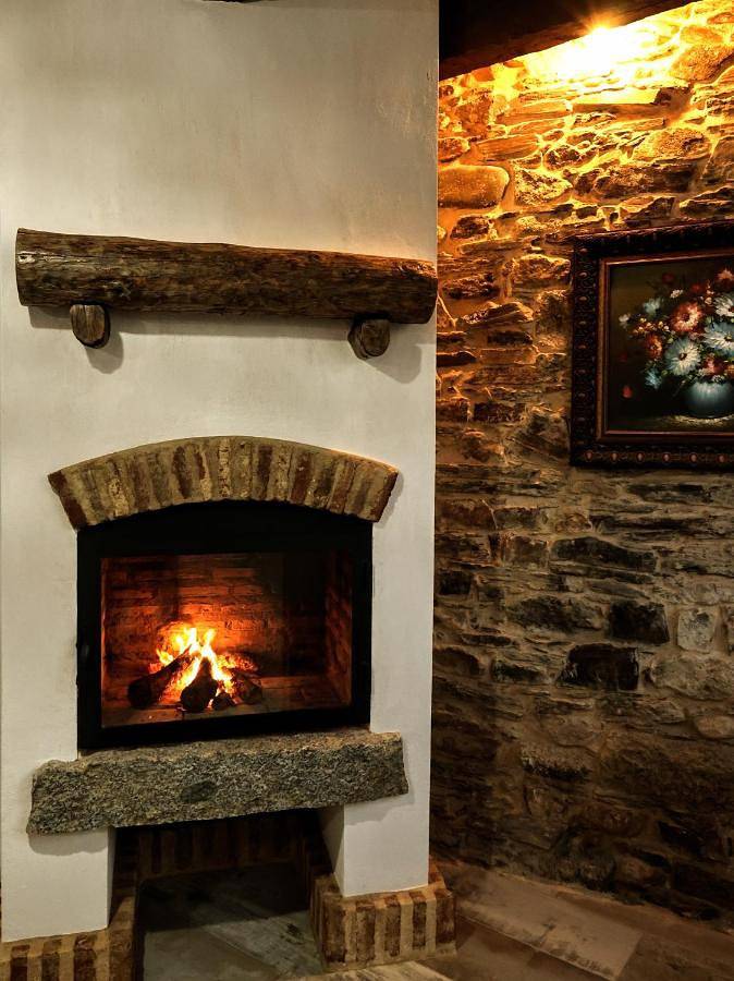 Casa rural para 12 personas, con jardín además de piscina y vistas, Se admiten mascotas en Santa Elena - 2