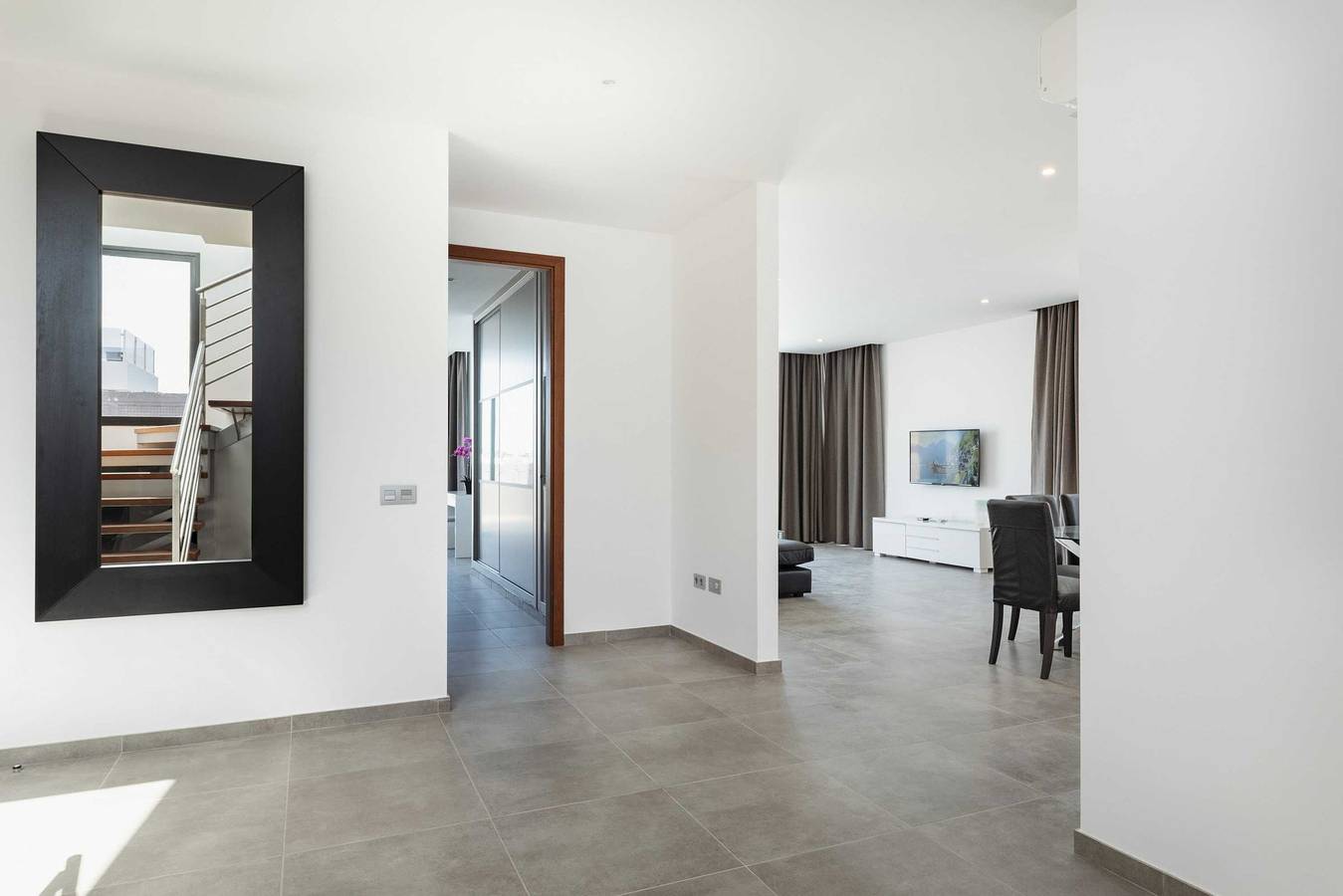 Modern Los Mojones Villa | 3 Bedrooms all En-Suite | Villa Berniente | Great Sea Views | Puerto Del Carmen in Puerto del Carmen, Tías