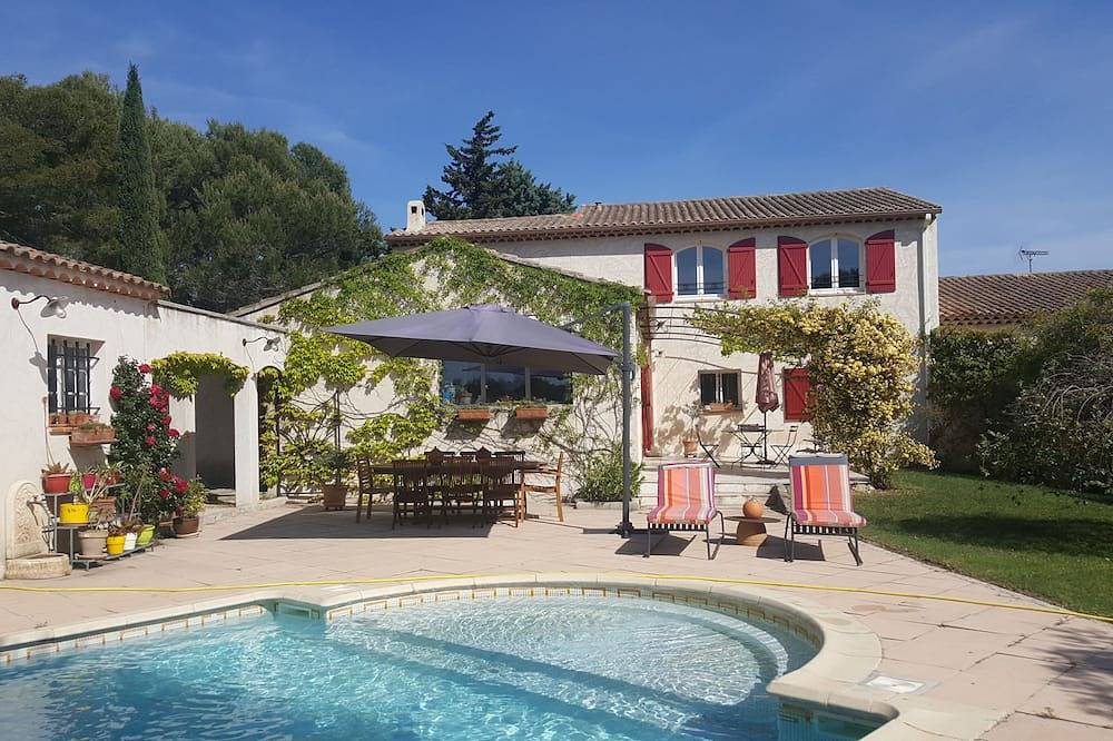 Villa pour 8 Personnes dans Aix-en-Provence, Région d'Aix-en-Provence