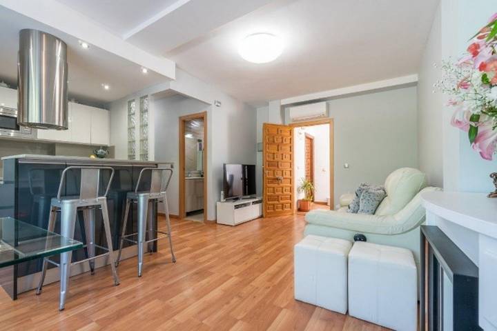 Apartment for 4 people, with pool and balcony in Mar Azul Torrevieja