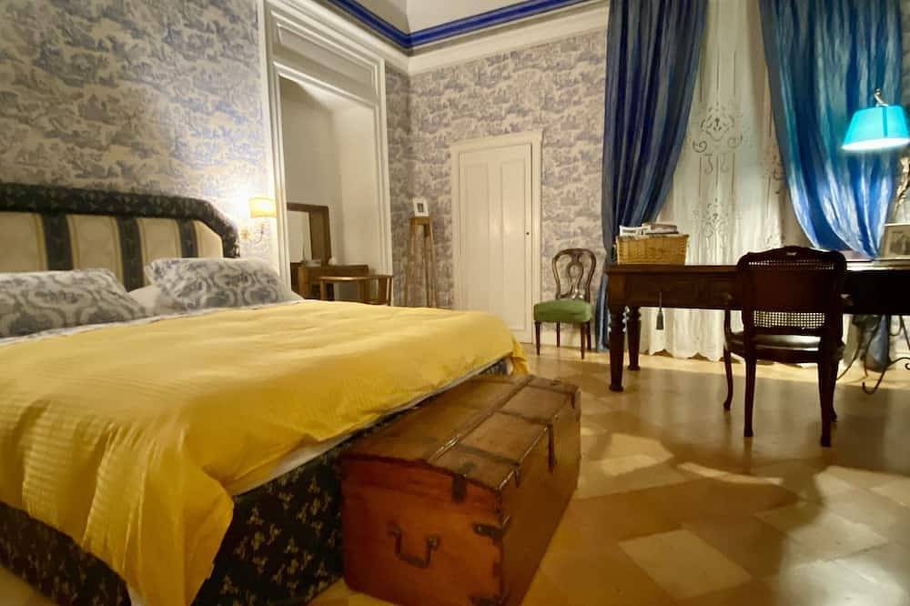 Villa for 4 Guests in Monte Sant'Angelo, Gargano