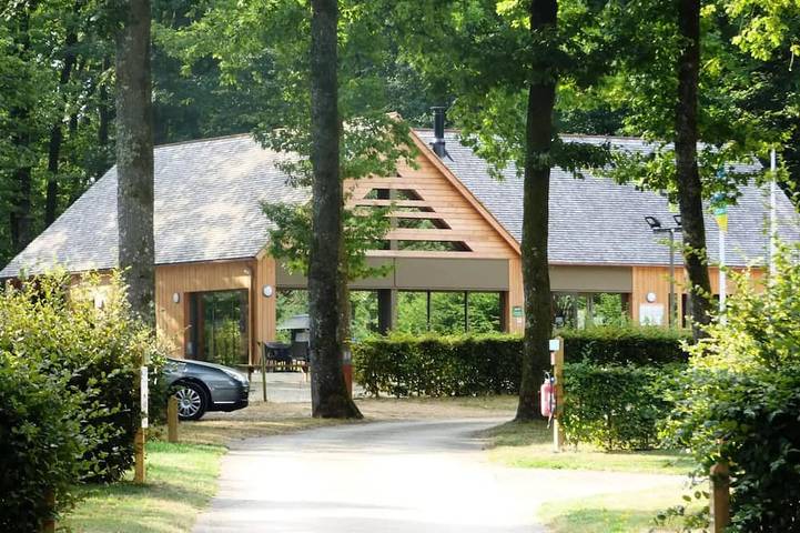 Camping pour 4 personnes dans la Sarthe - 2