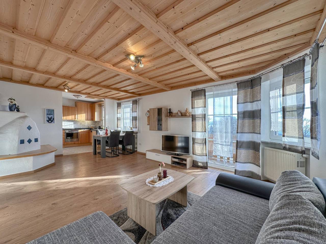 Ganze Wohnung, Geräumige und helle Wohnung im Bayerischen Wald in Zenting, Ostbayern