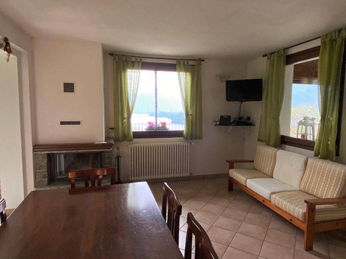 The Happy Rooster - Villa with Big Garden in Pianello del Lario, Comer See