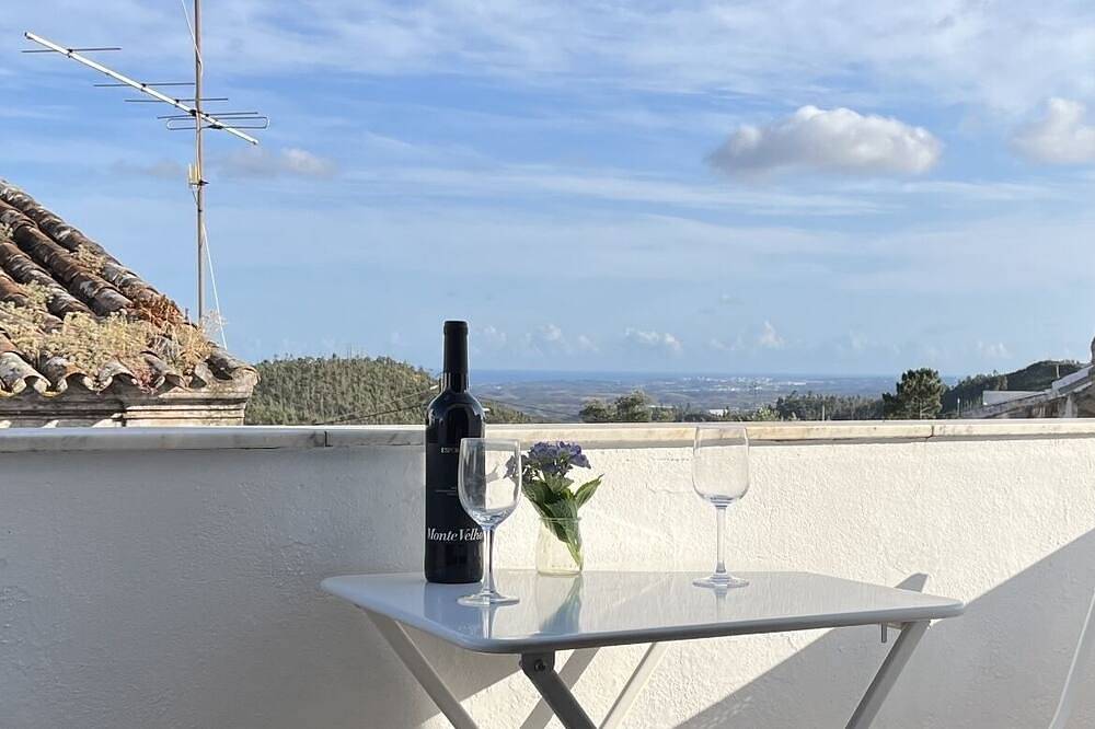 Traditionelles Haus Casais-Monchique. Langzeitmiete auf Anfrage. in Monchique, Faro Distrikt