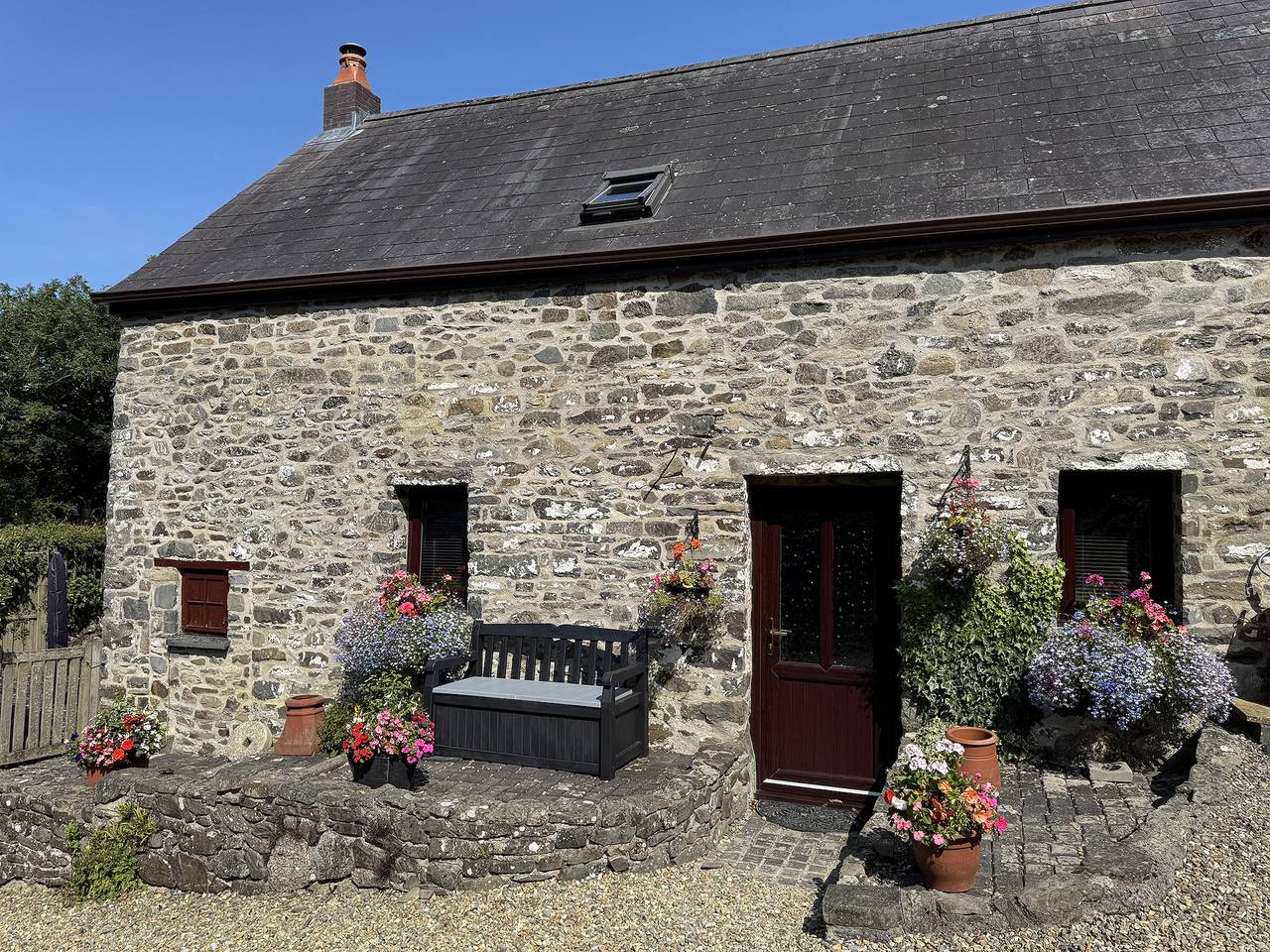 Old Farmhouse Cottage in Cardigan Bay