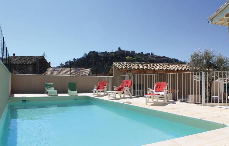 135qm Wohnung mit Parkplatz, Pool & Garten in Saint-Thomé in Saint-Thomé, Privas (arrondissement)
