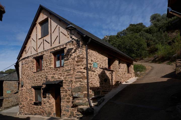 Casa rural para 4 personas, con jardín, Familias con niños - 1