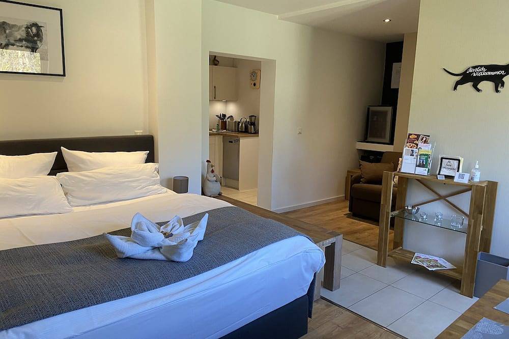 Ganze Wohnung, Apartment in der Nähe von Berlin & Potsdam mit Küche Du/Wc u.Terrasse in Zossen, Teltow-Fläming