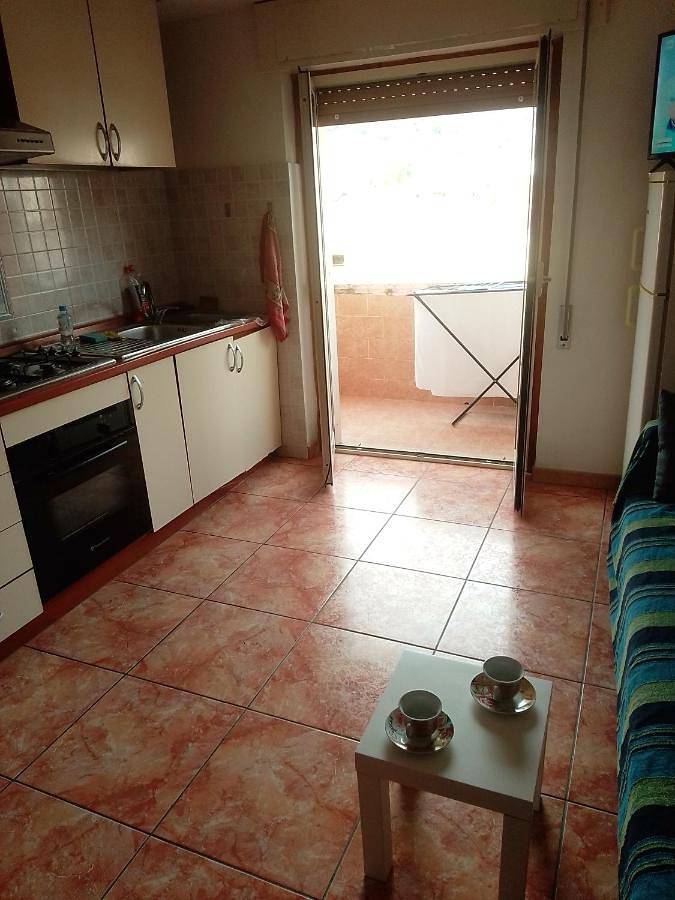 Gîte pour 3 personnes, avec terrasse et vue à Scalea - 3