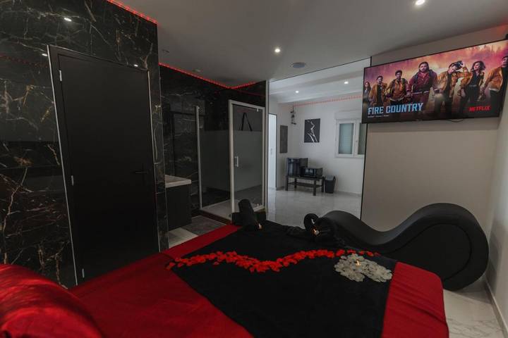 Apartamento de vacaciones para 2 personas, con jacuzzi y jardín, Se admiten mascotas - 1