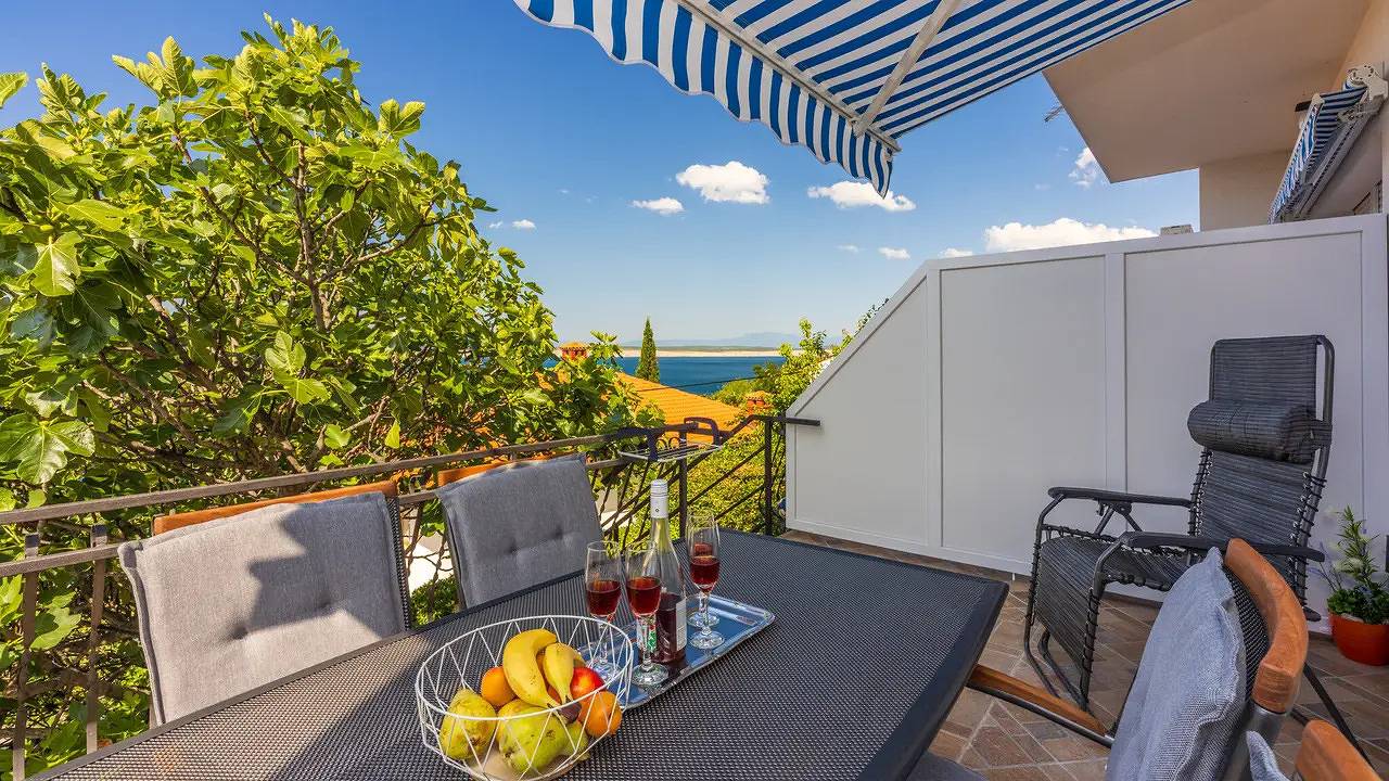 Geheel vakantieappartement, Vakantieappartement voor 4 personen met terras in Dramalj, Primorje-Gorski Kotar