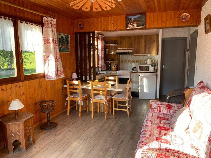 Gîte pour 2 personnes, avec terrasse, animaux acceptés en Haute-Savoie - 4