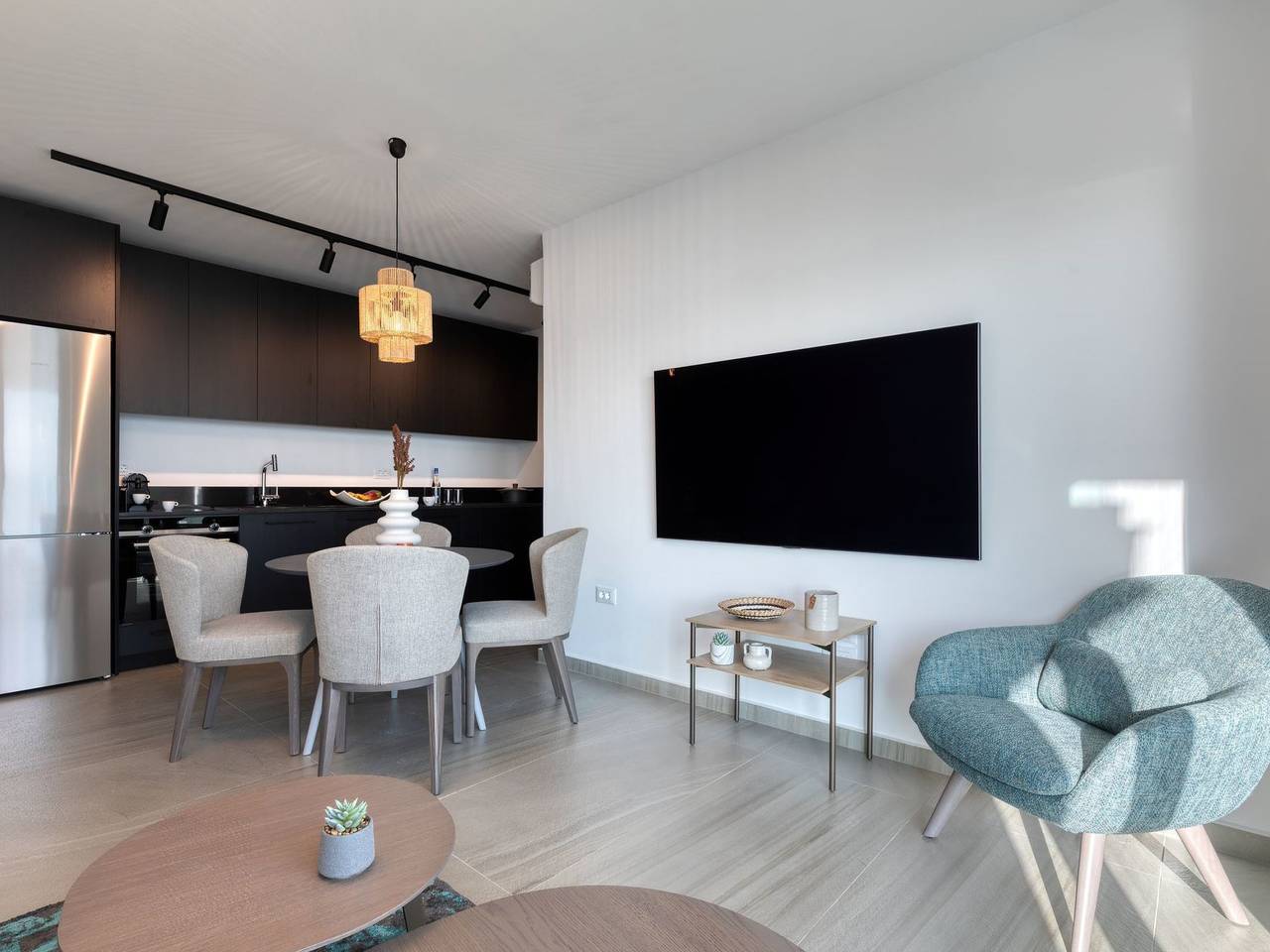 Appartement entier, Luxuriöses Apartment mit zwei Schlafzimmern und Meerblick in Katavolos, Corfou
