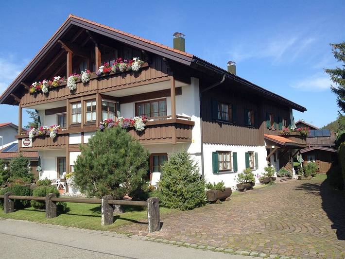 Apartamento vacacional entero, Fewo 3 mit Südterr./Garten in Sonthofen, Suabia (Baviera)