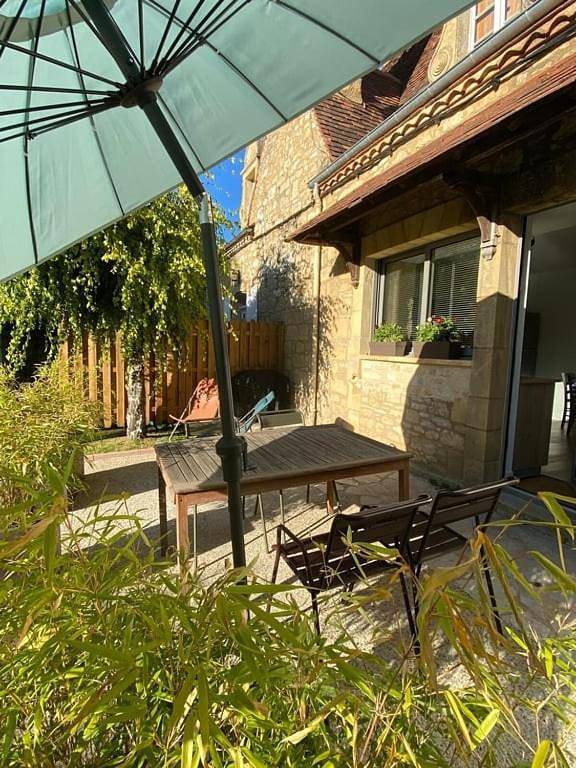 Location de vacances pour 6 personnes, avec terrasse à Castelnaud-la-Chapelle - 3