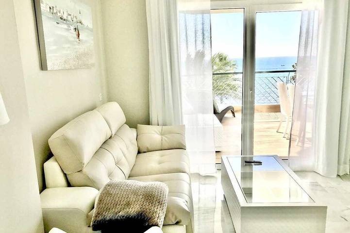 Appartement entier, Mi Capricho 17  Beachfront Apartment in Sitio de Calahonda, Mijas