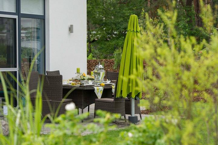 Exklusives Ferienhaus in Karlshagen mit Sauna, Kamin & großem Grundstück in Karlshagen, Usedomer Norden