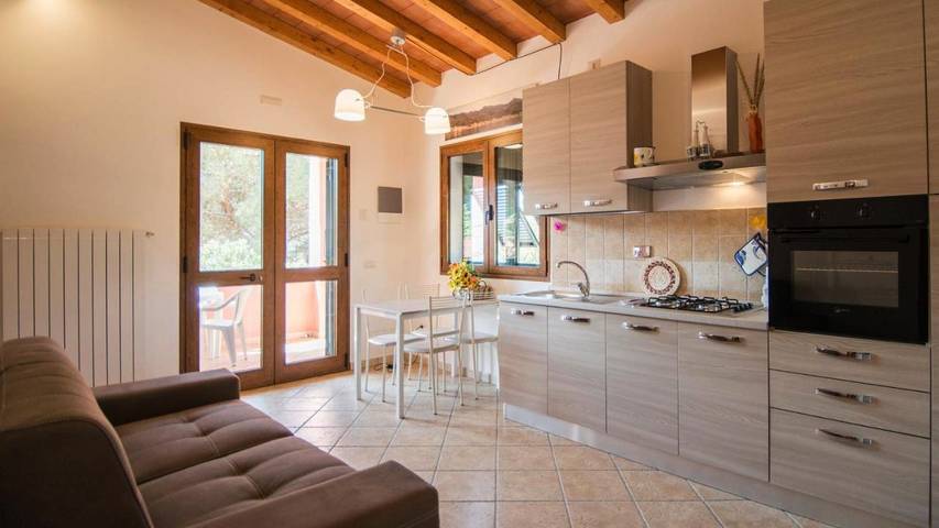 Ferienwohnung für 4 Personen, mit Garten und Ausblick sowie Terrasse in Porto Azzurro - 3