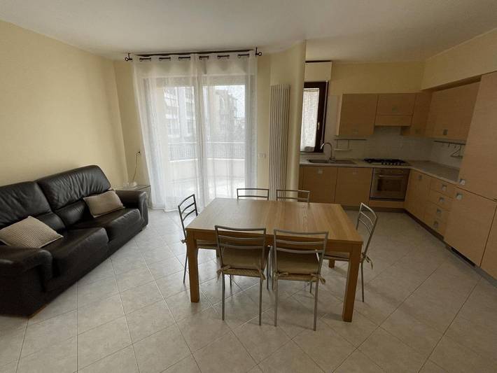 Gîte pour 6 personnes, avec terrasse et vue à Fano - 2