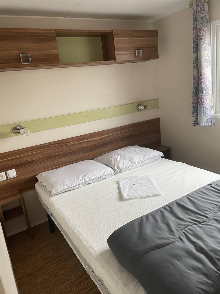 Location de vacances pour 5 personnes, avec piscine ainsi que jardin et terrasse à Graissac - 3