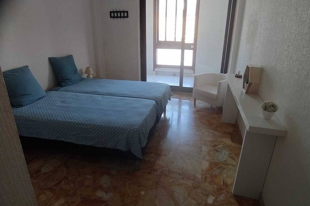 Appartamento intero, Apartment Ajaccio- hyper downtown Place du diamant - sea view in Ajaccio, Golfe D'Ajaccio