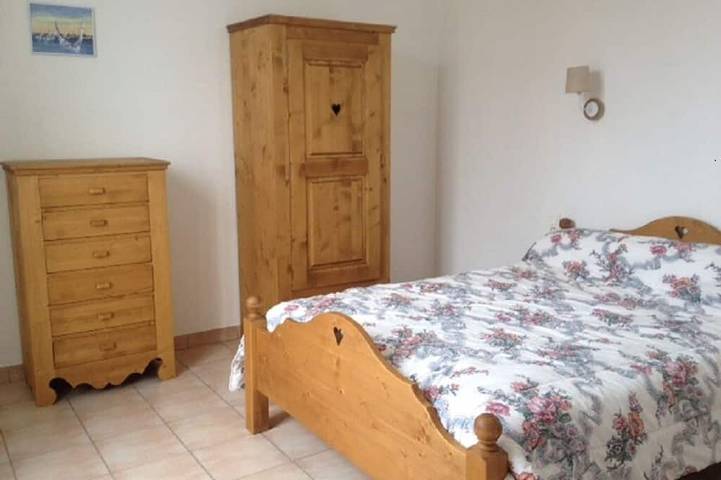 Location de vacances pour 8 personnes, avec terrasse et jardin à Rivedoux-Plage - 4