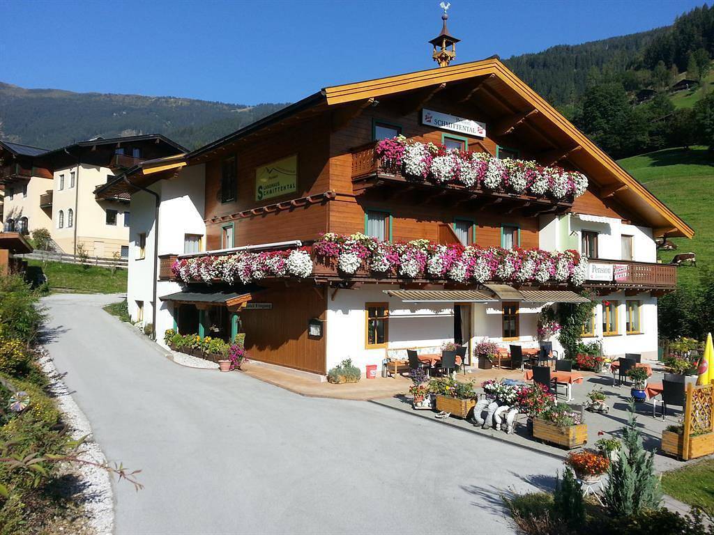 Doppelzimmer mit Zustellbett in Zell am See (Stad), Zell am See