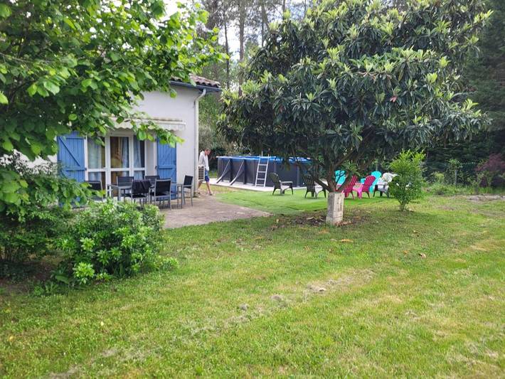 Gîte pour 9 personnes, avec piscine et jardin à Bégaar - 3