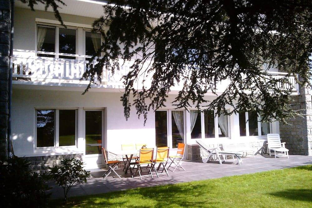Maison de charme à Carolles en bord de mer/Manche du sud in Carolles, Côte de la Déroute