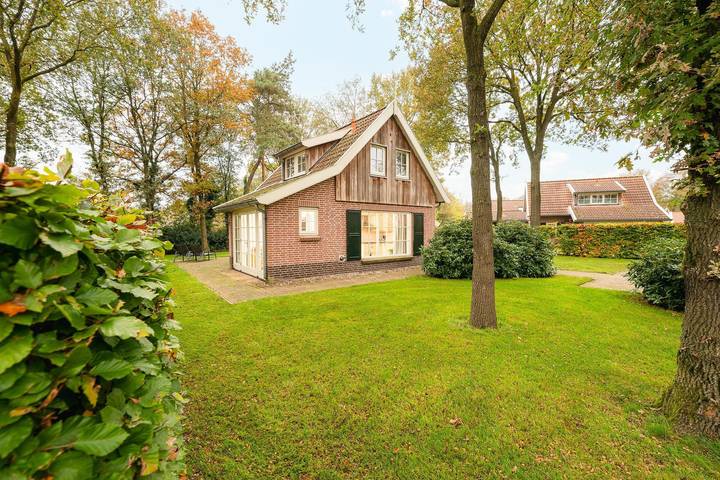 Ferienhaus für 5 Personen, mit Balkon/Terrasse und Sauna sowie Terrasse in Hoge Hexel - 2