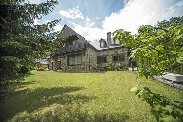 Casa rural para 10 personas, con jardín y terraza en el Valle de Aran - 4