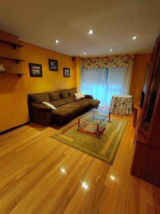 Appartement entier, Two-Bedroom Apartment in Villaverde de Pontones, Ribamontán al Monte