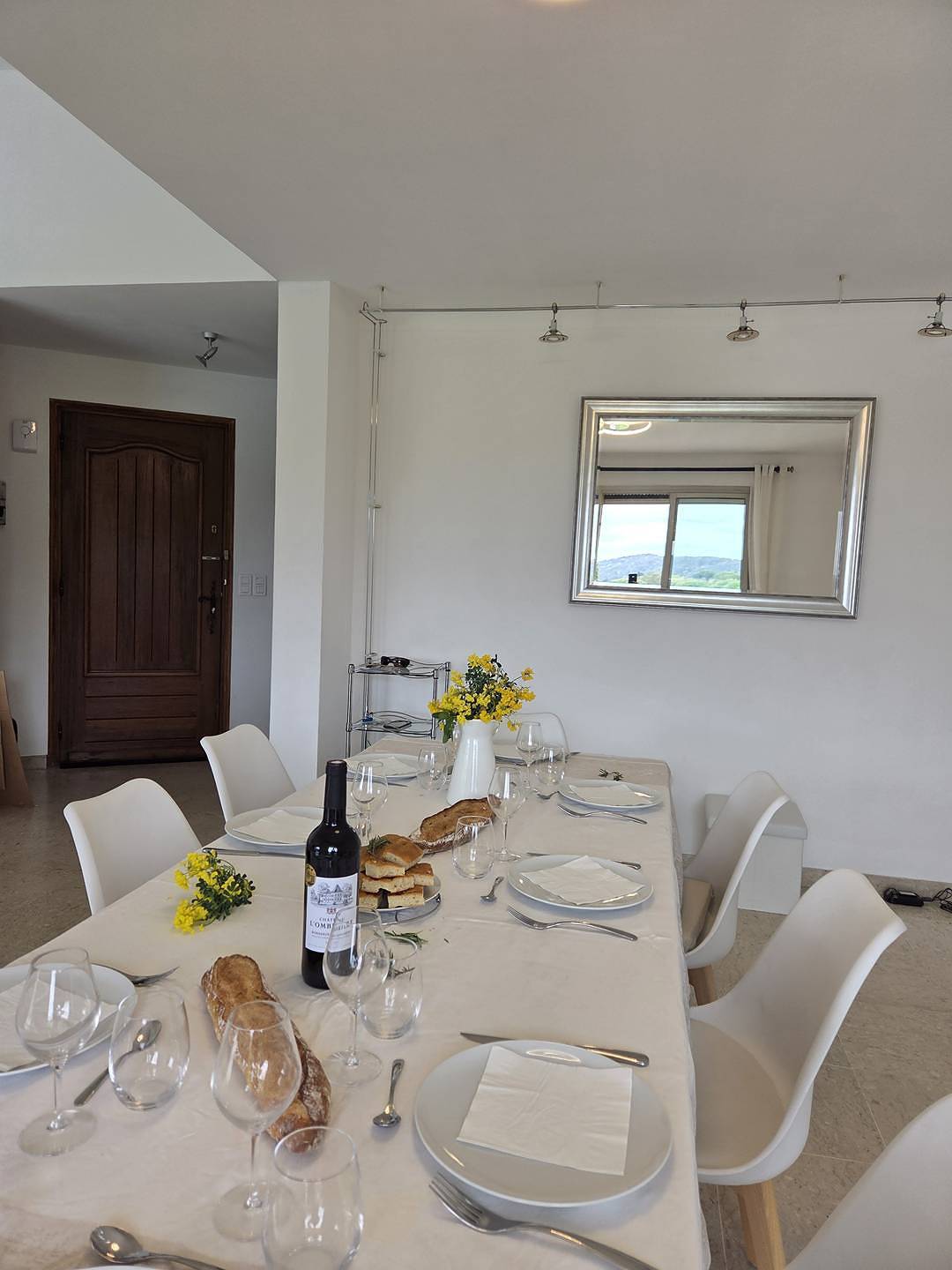 Ganze Ferienwohnung, Villa with garden, swimming pool, Wi-Fi and air conditioning, near the villages of Mouans-Sartoux and Cannes in Mouans-Sartoux, Cannes und Umgebung