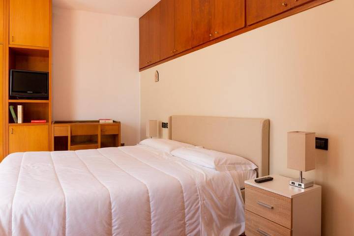 Hotel für 2 Personen, mit Balkon und Terrasse sowie Garten und Seeblick in Varese - 3