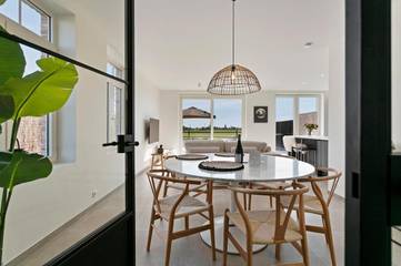 Location de vacances pour 7 personnes, avec jardin et jacuzzi à Kortemark